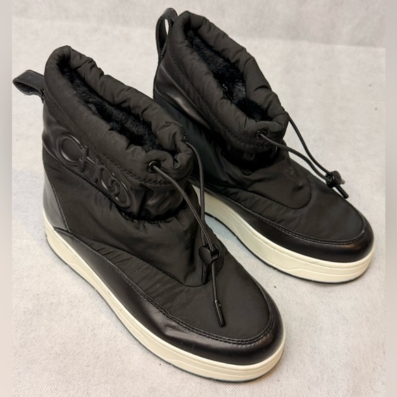 Jimmy Choo Black Nylon Snow Boot SZ 35 Never Worn Star Sole...